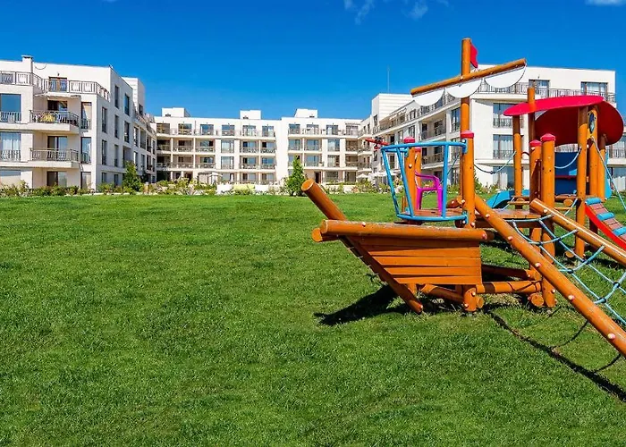 Апартамент Sea Panorama - Diamond Sarafovo *